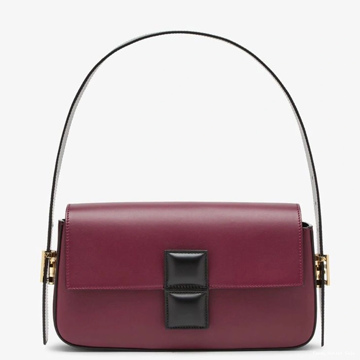 Baguette Burgundy Nappa Fendi Leather Medium Twist In Bag 0715